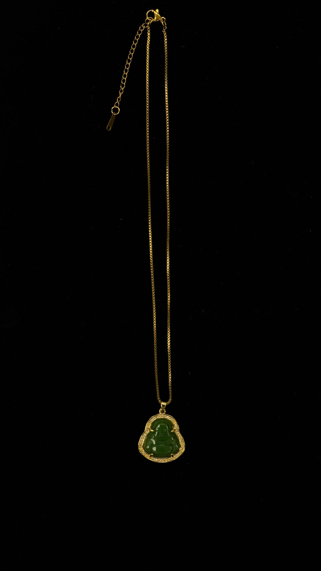 Chaîne et pendentif bouddha couleur jade en acier inoxydable