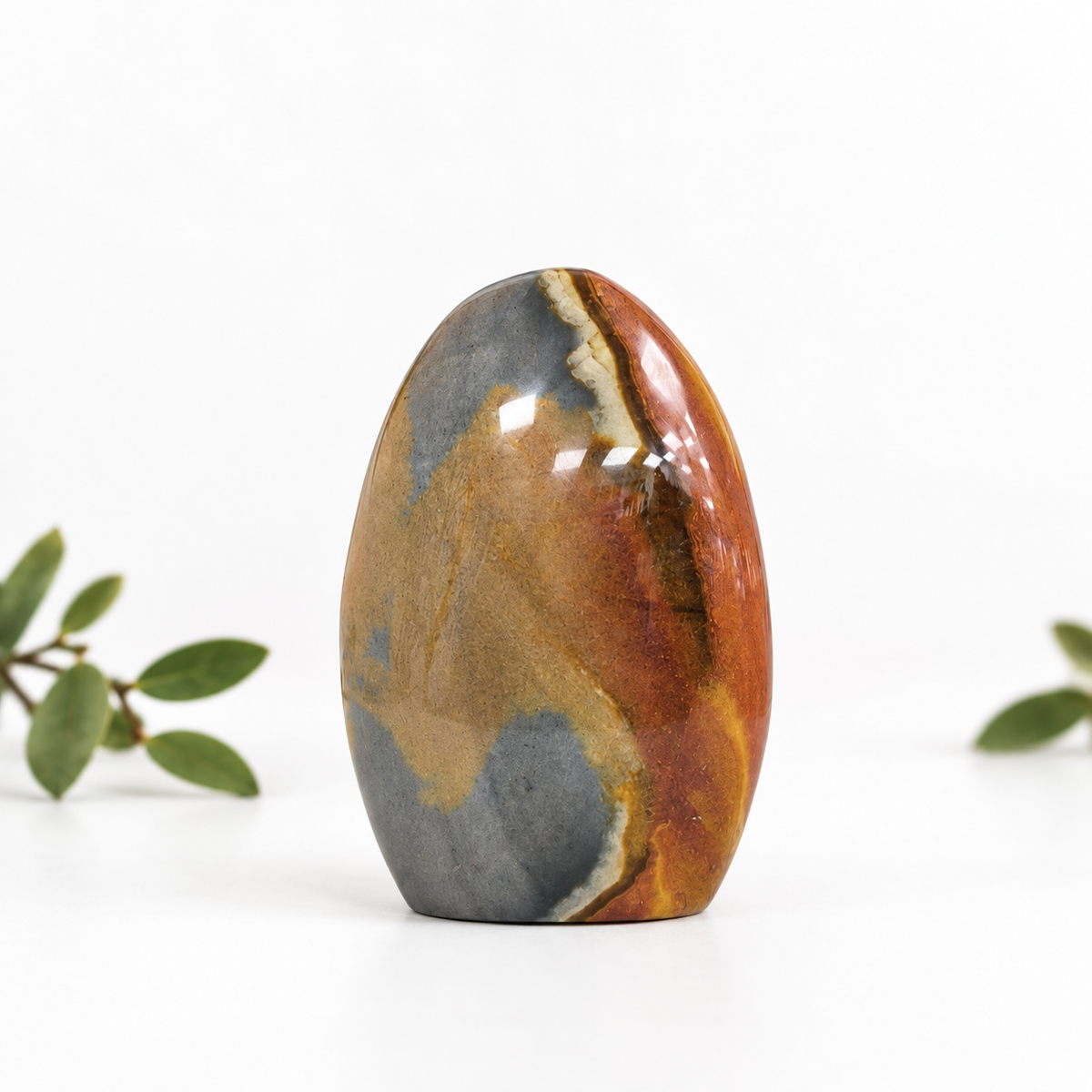 Forme libre en jaspe polychrome, modèle 2