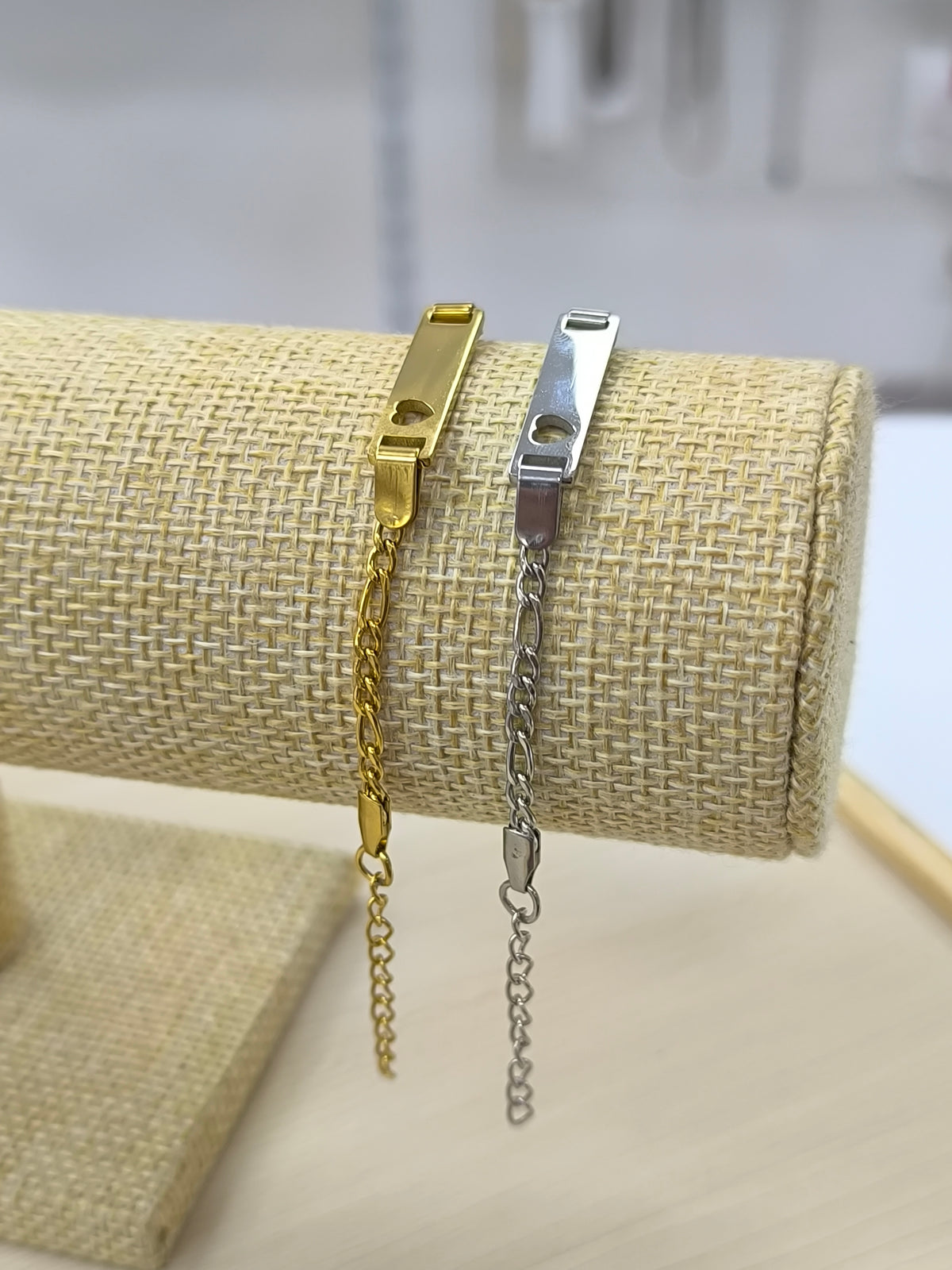 Bracelet bébé et enfant 3 mois à 3 ans en acier inoxydable, à graver