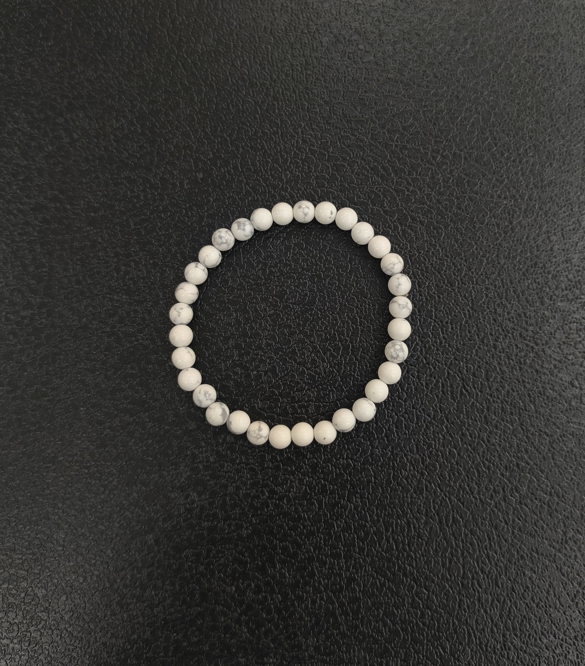 Bracelet en howlite naturelle