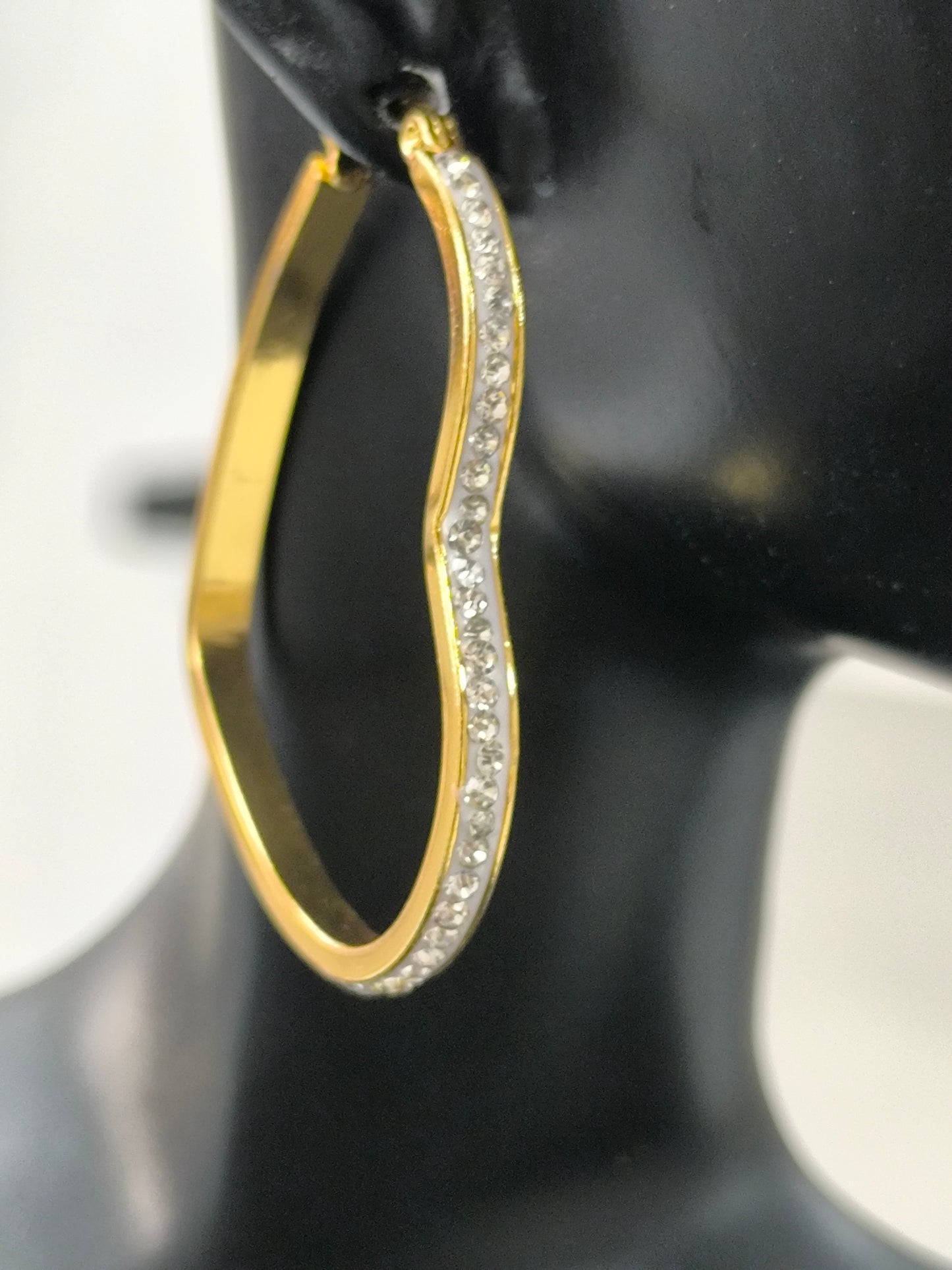 BOUCLES D'OREILLES CREOLES DOREES COEUR ET STRASS