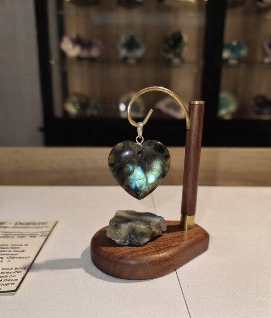 PENDENTIFS EN LABRADORITE VERTE