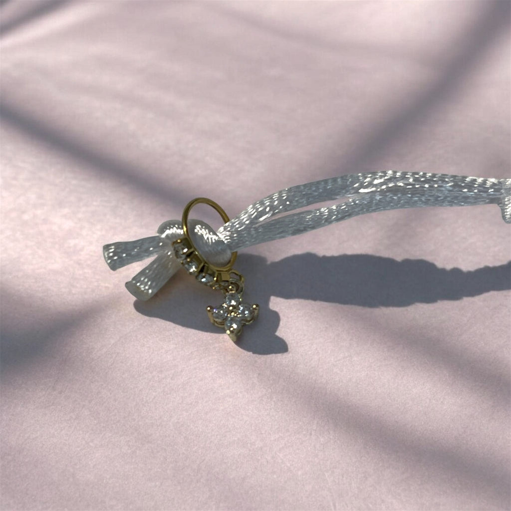 Piercing de nez doré avec pendentif en acier inoxydable