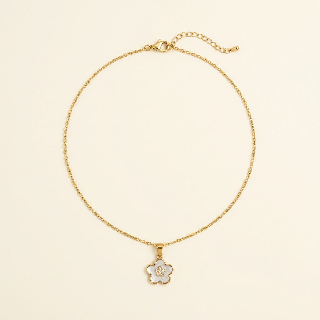 Collier pendentif fleur dorée en acier inoxydable