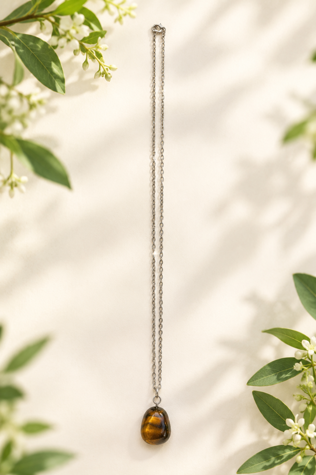 Collier pendentif œil de tigre