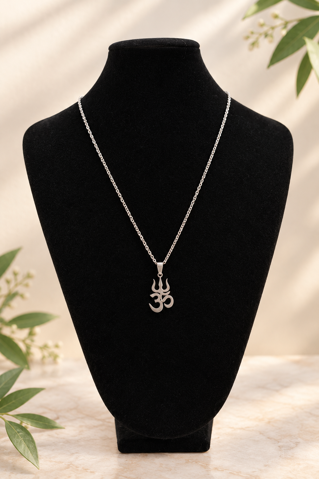 Collier pendentif ॐ « Om » en acier inoxydable, modèle 4