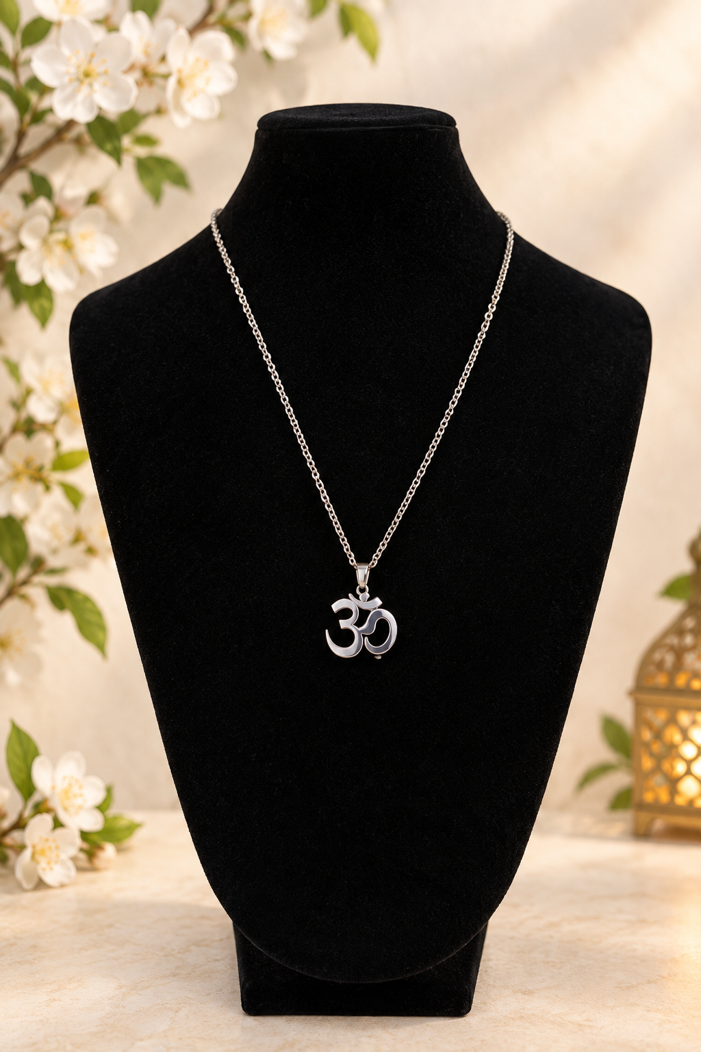 Collier pendentif ॐ « Om » en acier inoxydable, modèle 3
