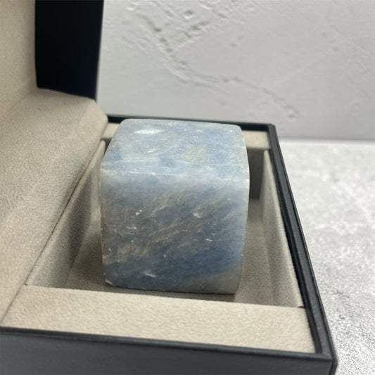 CALCITE BLEU
