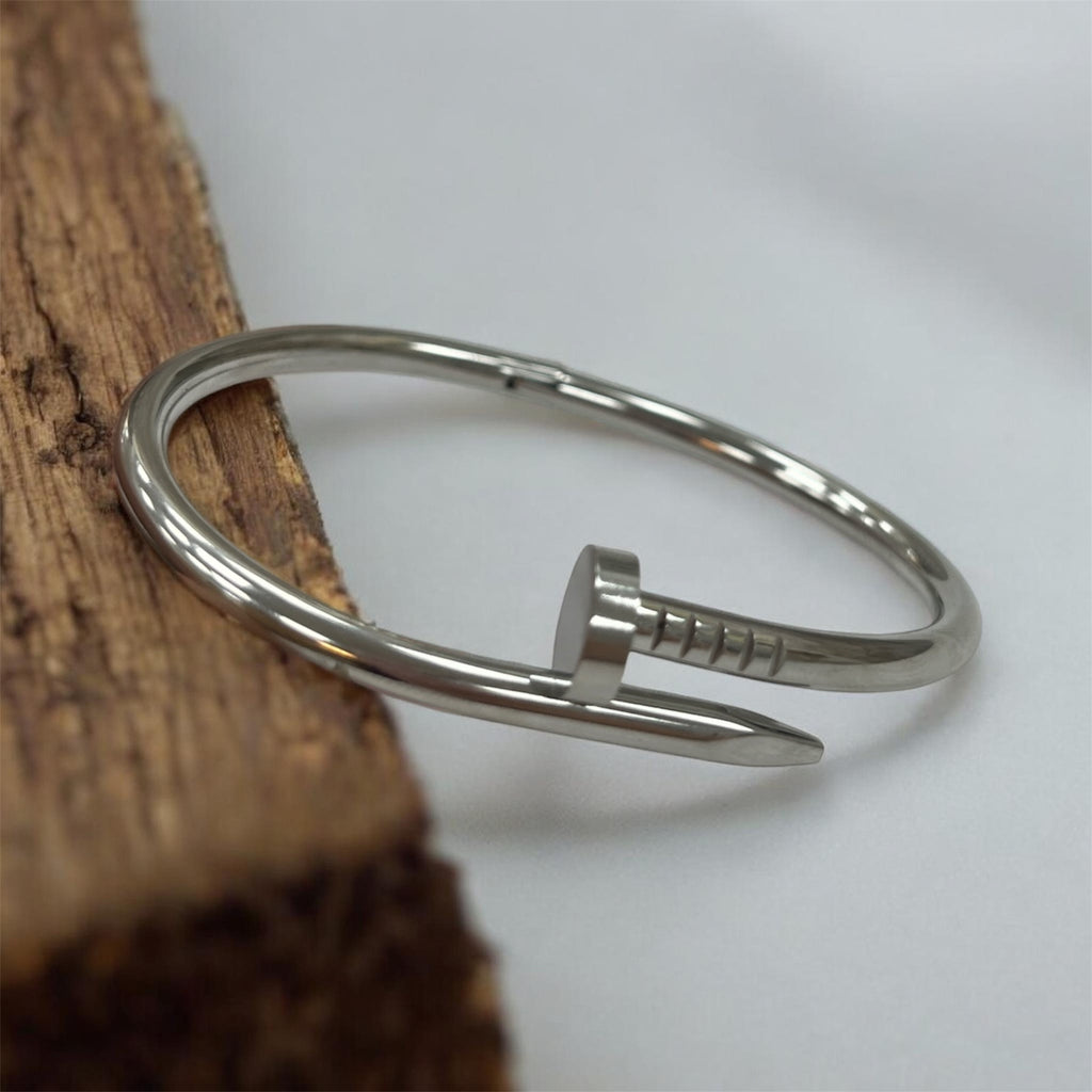 Bracelet clou rigide en acier inoxydable