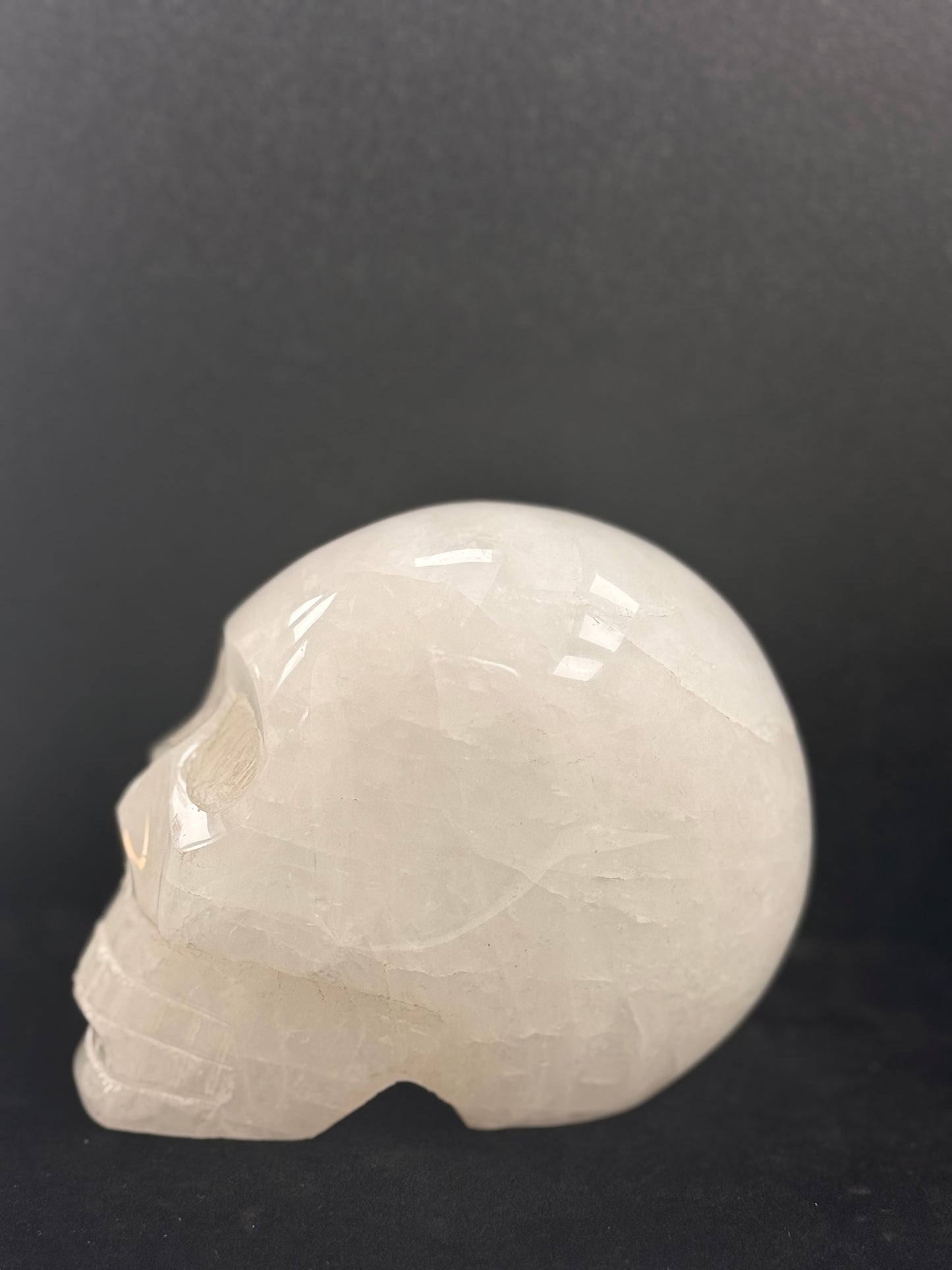 TETE DE MORT EN CRISTAL DE ROCHE