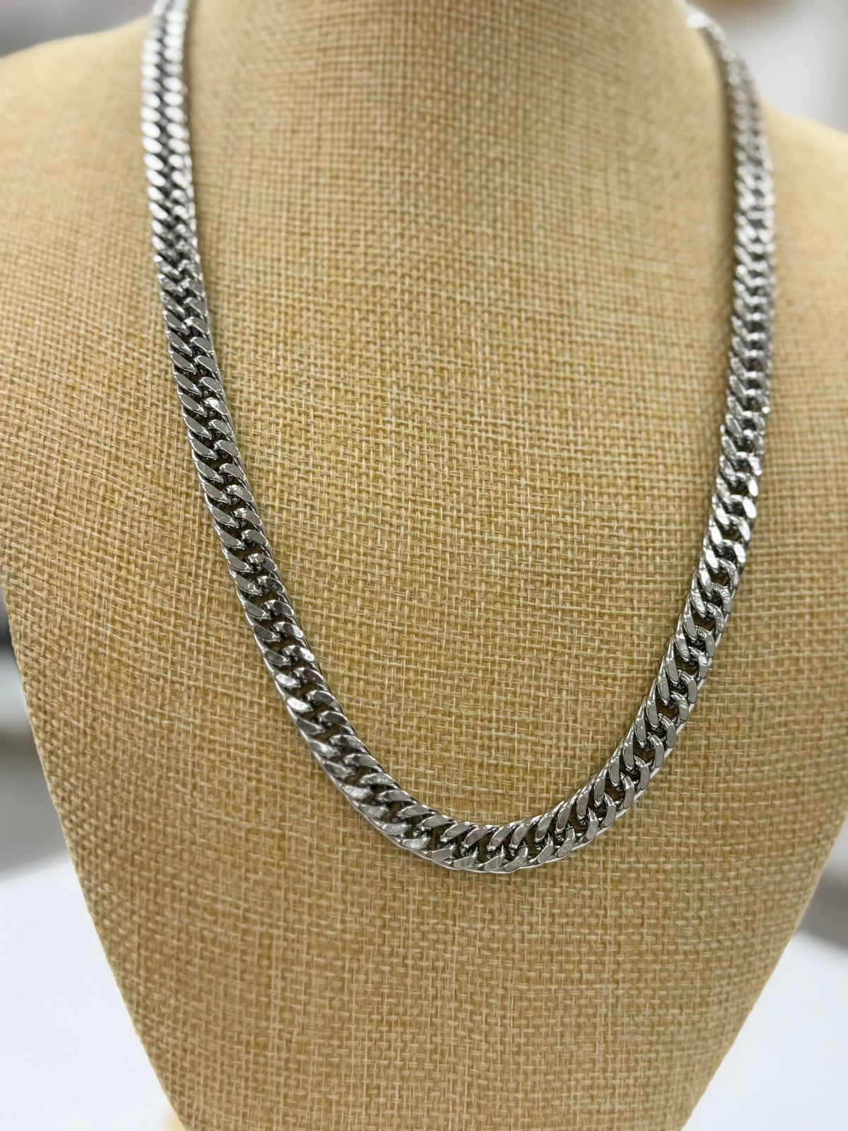 Collier chaîne maille cubaine en acier inoxydable